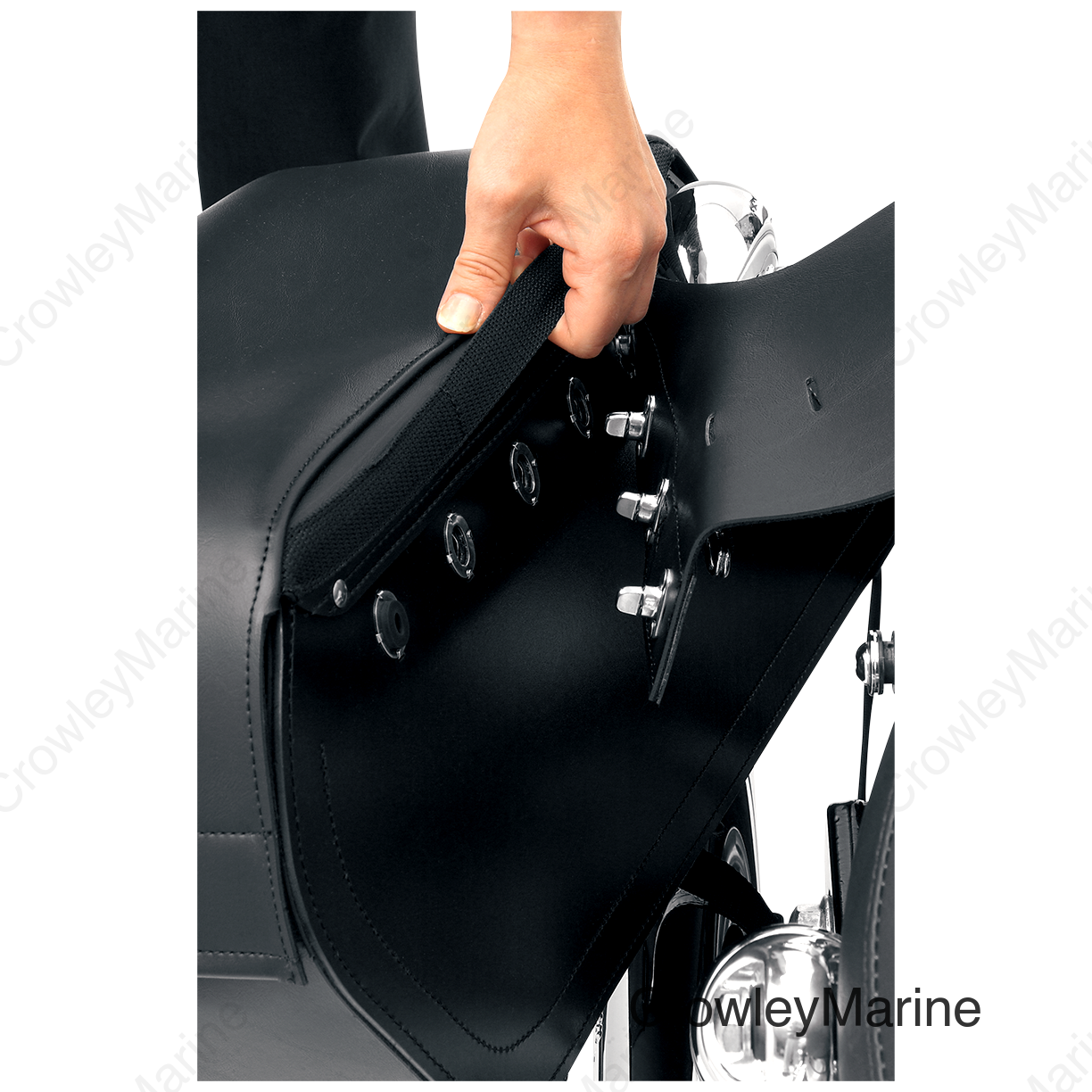 Cruis'n™ Slant Saddlebag - Extra Jumbo