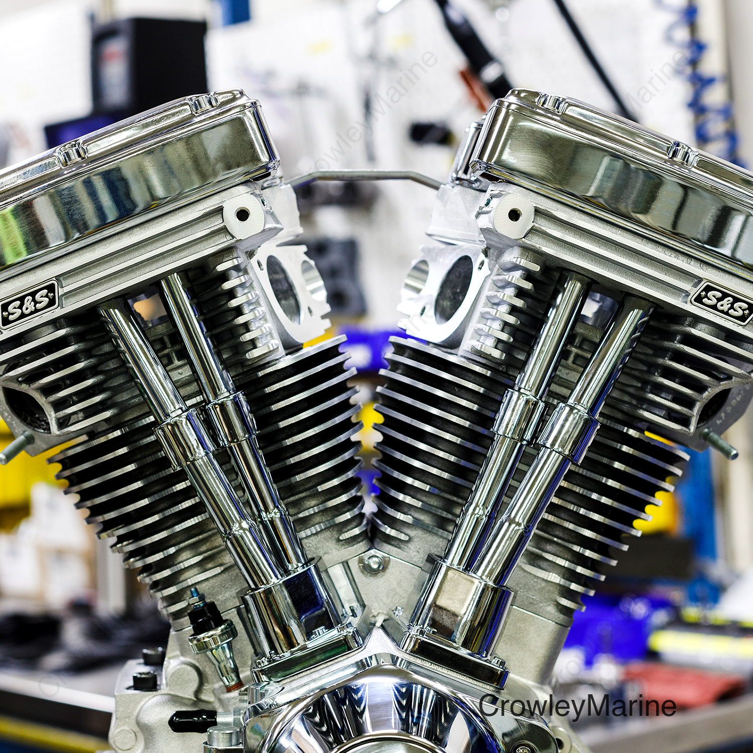 V111 Long-Block Engine without Induction/Ignition