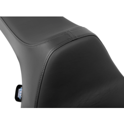 Seat Predator 3 Smooth solar Leather with Slip Stop Touring thumbnail-0
