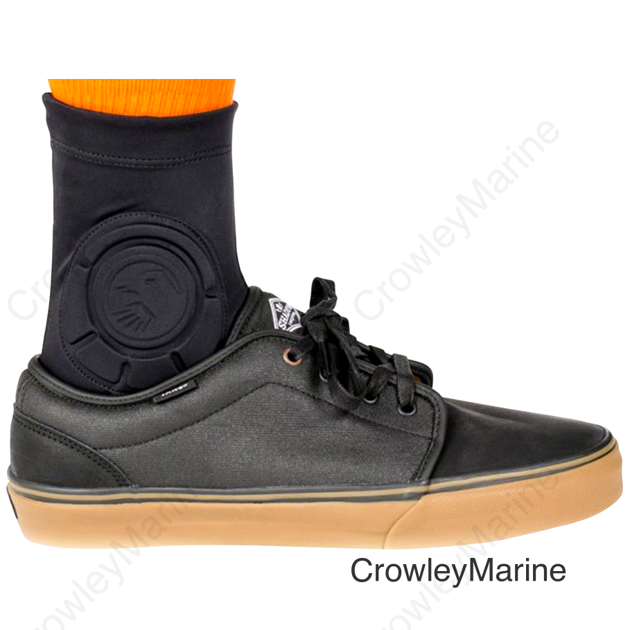 The Shadow Conspiracy Invisa-Lite Shin/Ankle Guard Combo - Black Large/X-Large