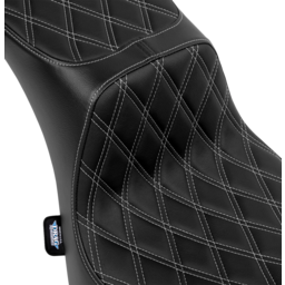 Seat Performance Predator III 2-up Silver DD Vinyl Softail thumbnail-0