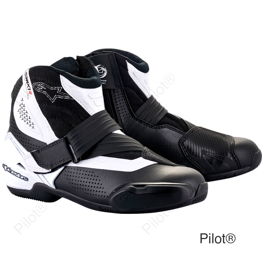 SMX1-R V2 Boots - Black/White - US 6.5 / EU 40