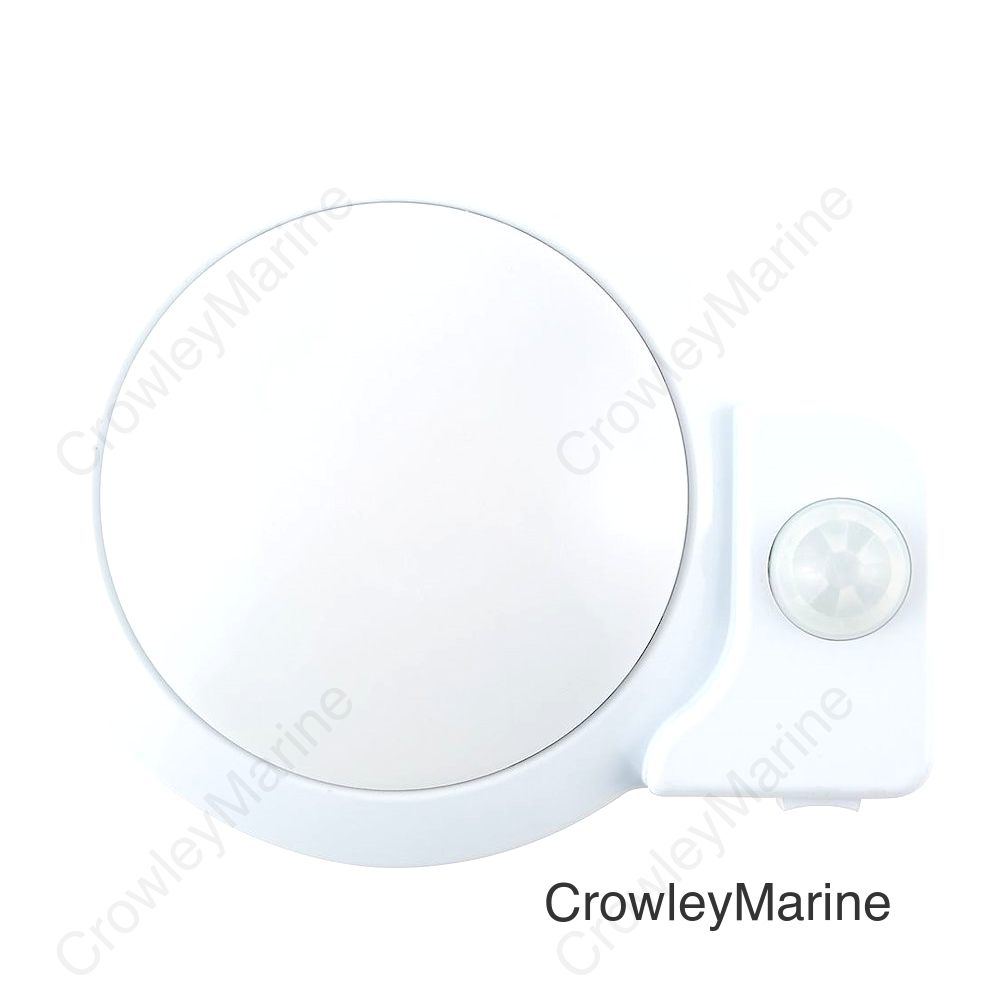 LED MOTION SENSOR LIGHT FIXTURE