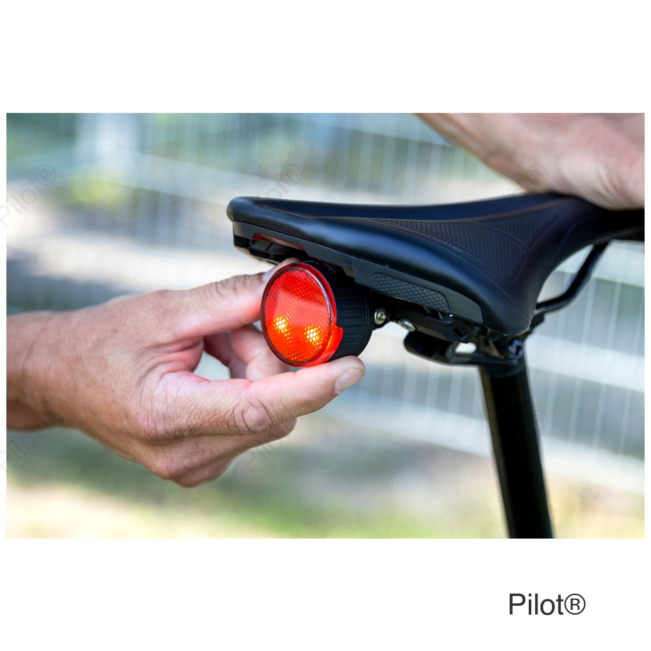 All-Round LED Safety Light - Red - 100 lm